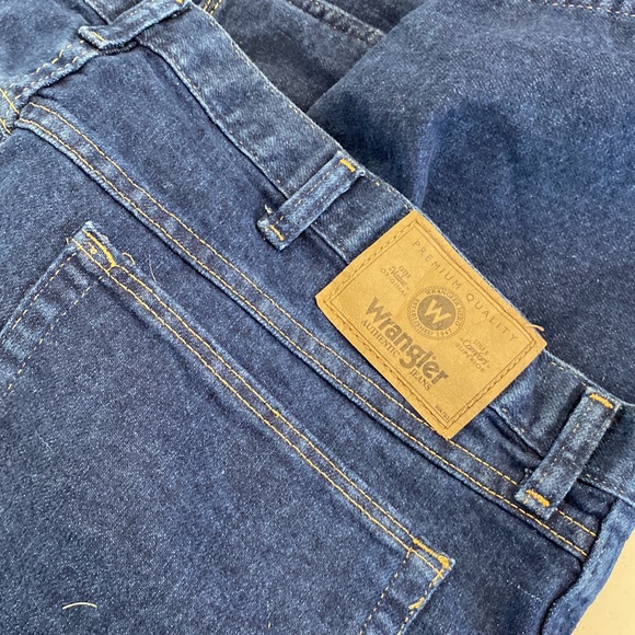 mens wrangler jeans size 40 x 29 - Picture 3 of 4